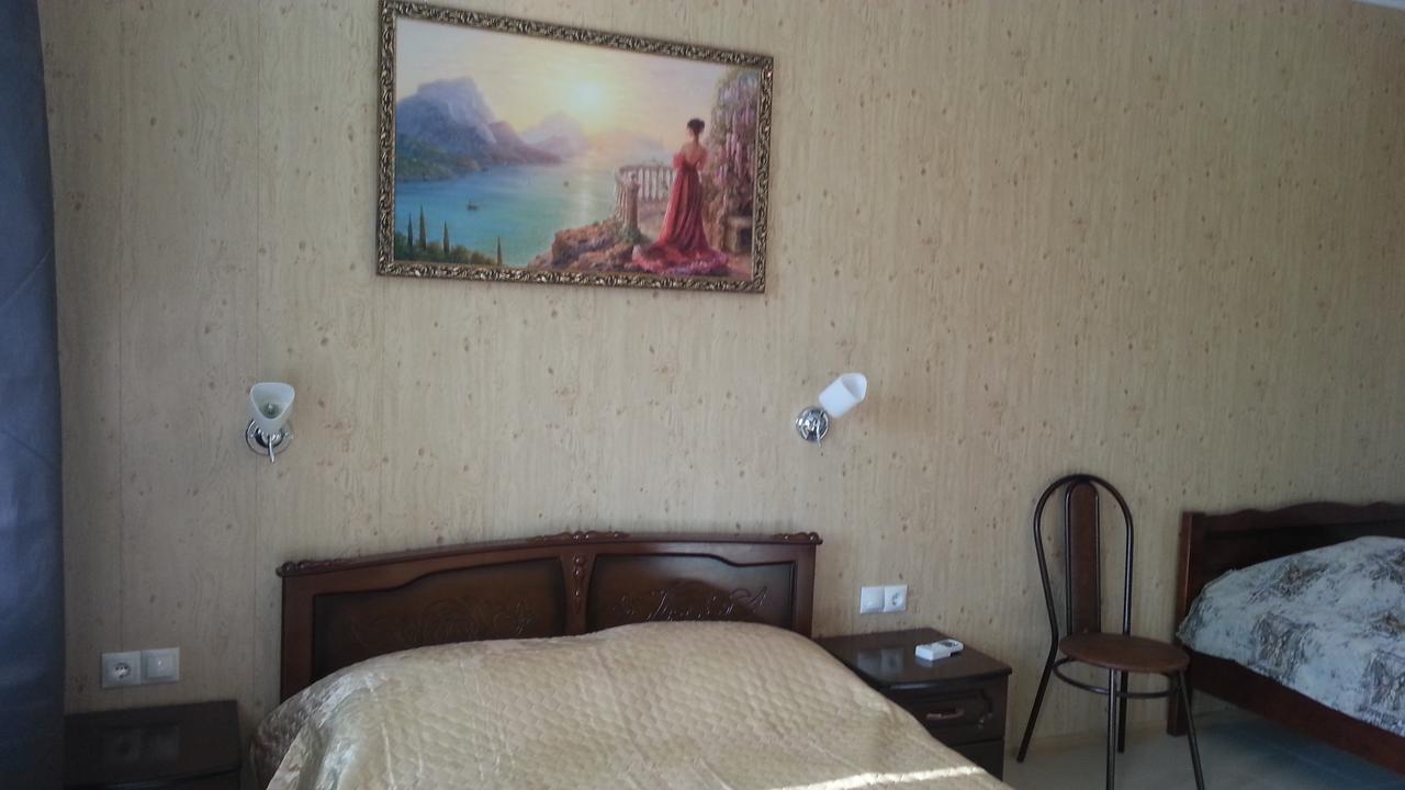 Guest House Raduga Alakhadze Екстериор снимка